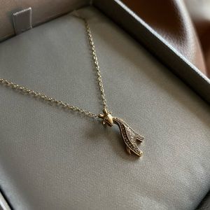 Zales 10k Yellow Gold Round Diamond Giraffe Necklace With Box